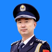 高 晖